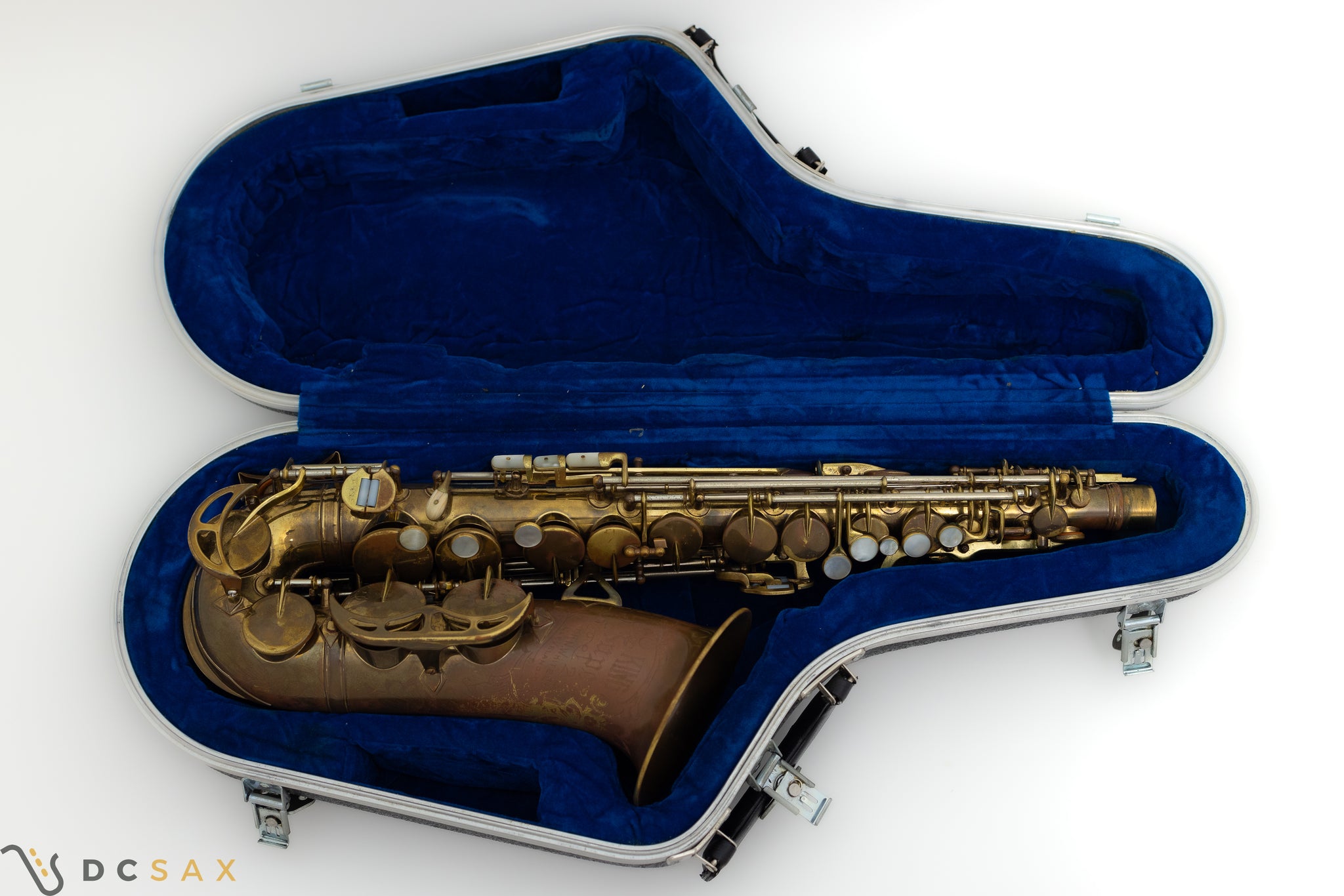 1946 King Super 20 Alto Saxophone, Full Pearls, Video