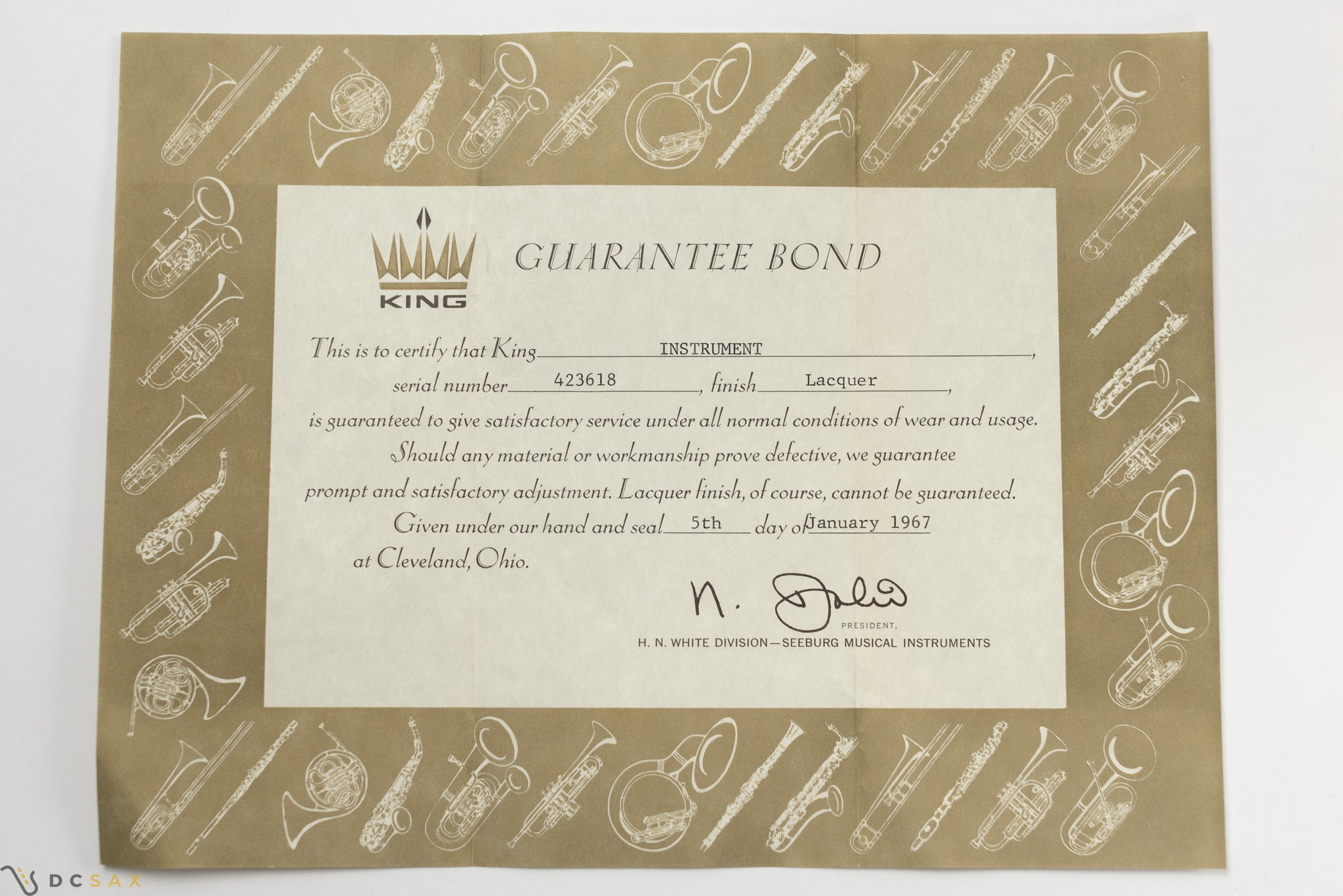 King Super 20 Tenor Saxophone, Silver Sonic, Cleveland, NEAR MINT, WOW