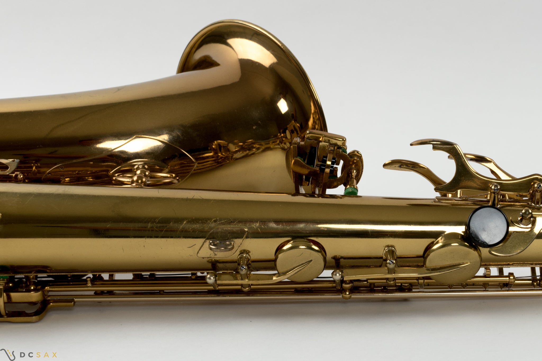 121,xxx Selmer Mark VI Tenor Saxophone, 99+% Original Lacquer