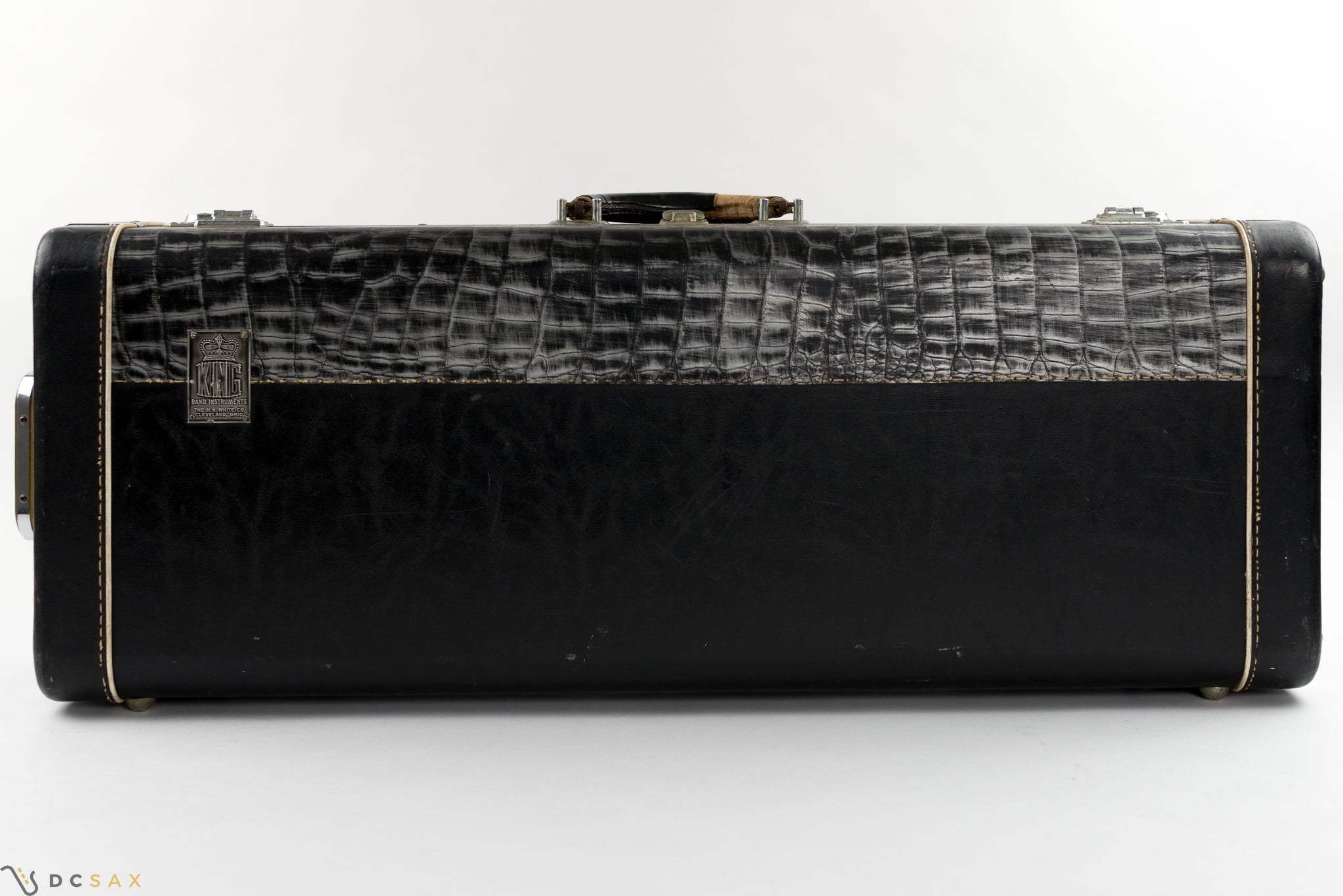 King Super 20 Tenor Saxophone, 99%+ Original Lacquer, Cleveland Era, Video