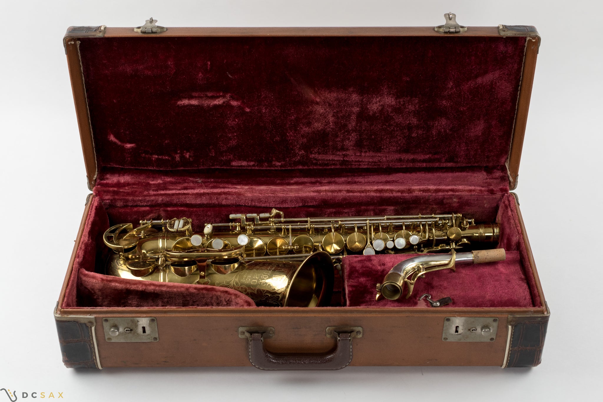 308,xxx King Super 20 Alto Saxophone, Full Pearls, Silver Neck, 96% Original Lacquer