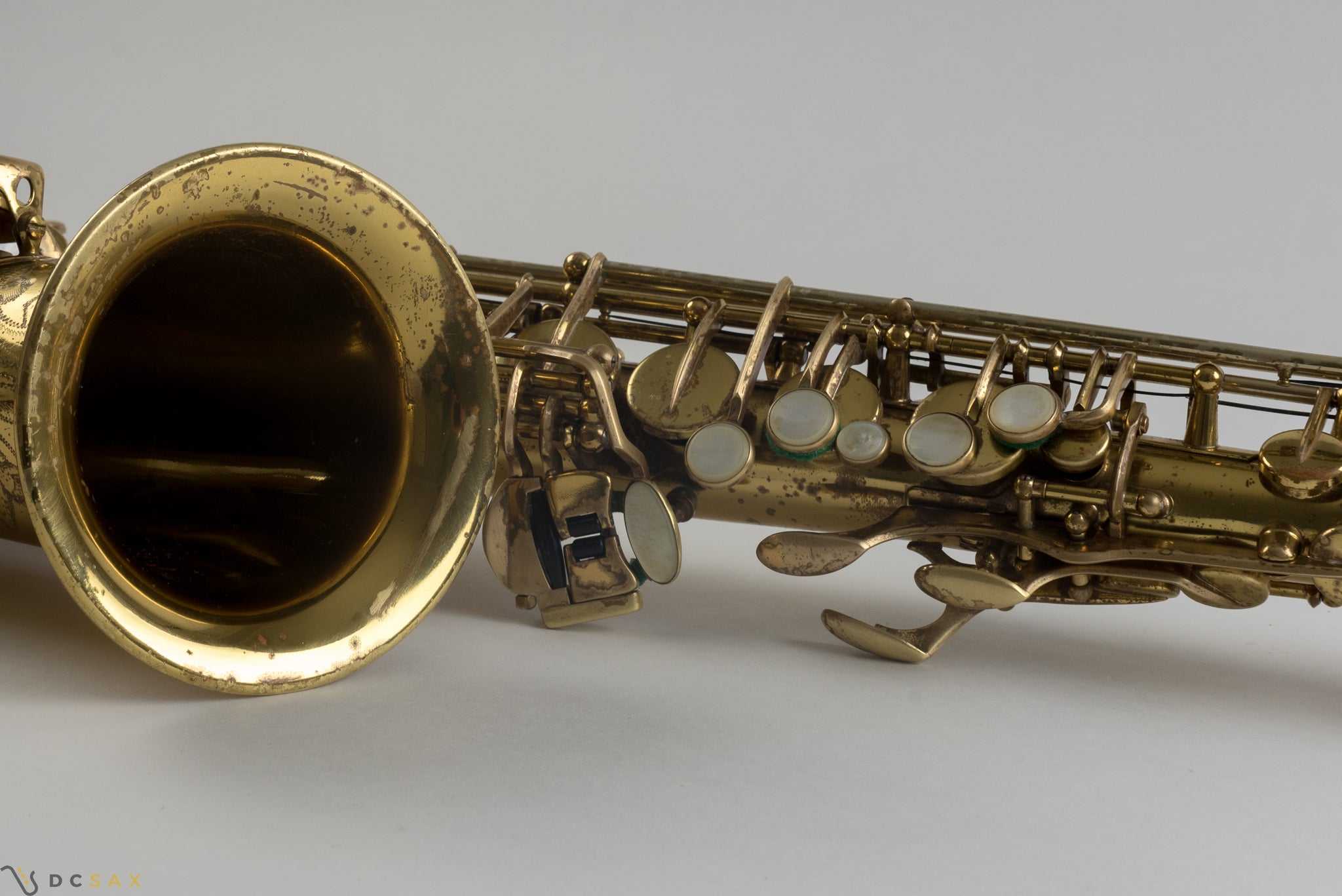 174,xxx Selmer Mark VI Alto Saxophone, 93% Original Lacquer