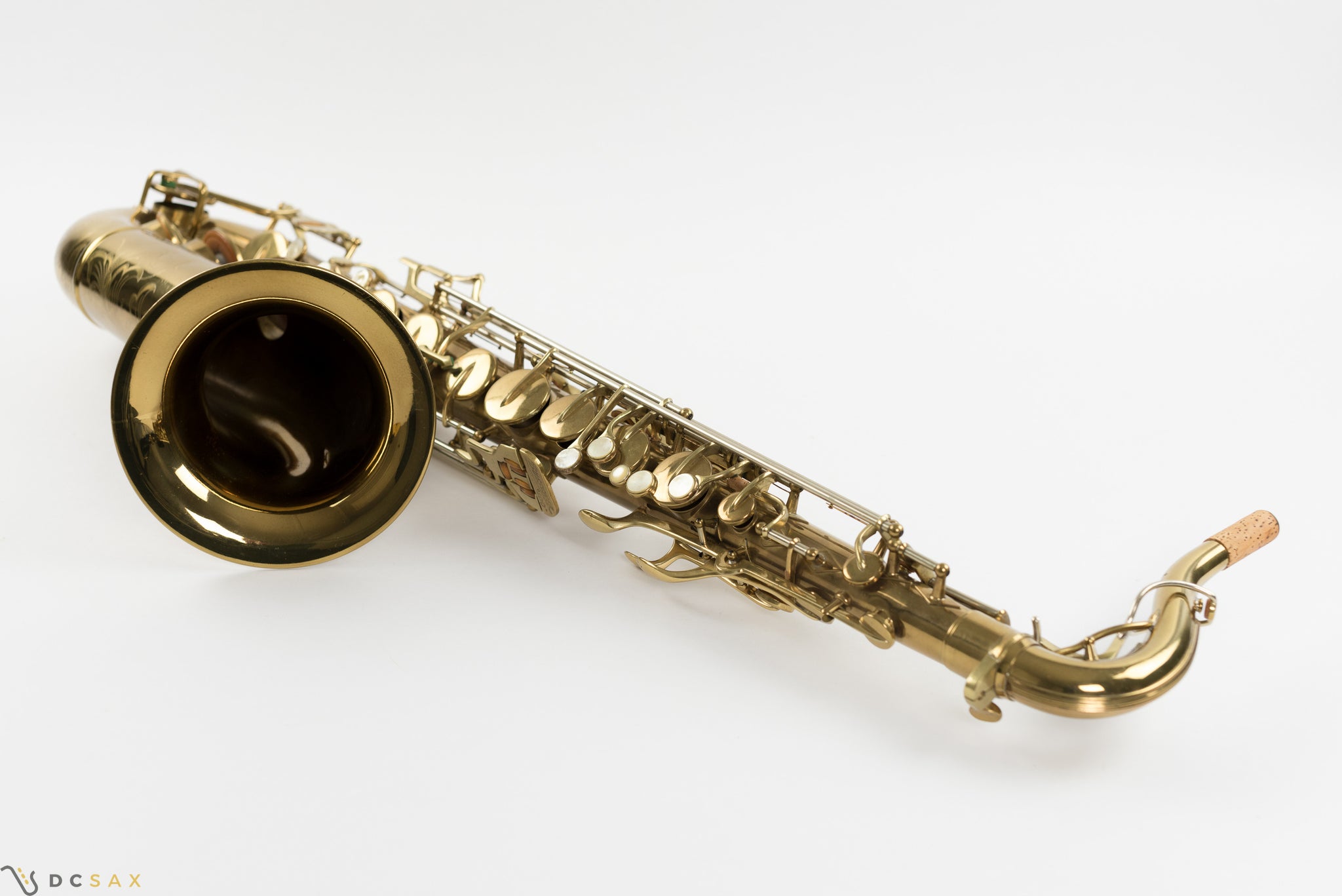 Buescher 400 Top Hat and Cane Tenor Saxophone, Near Mint, Original Lacquer