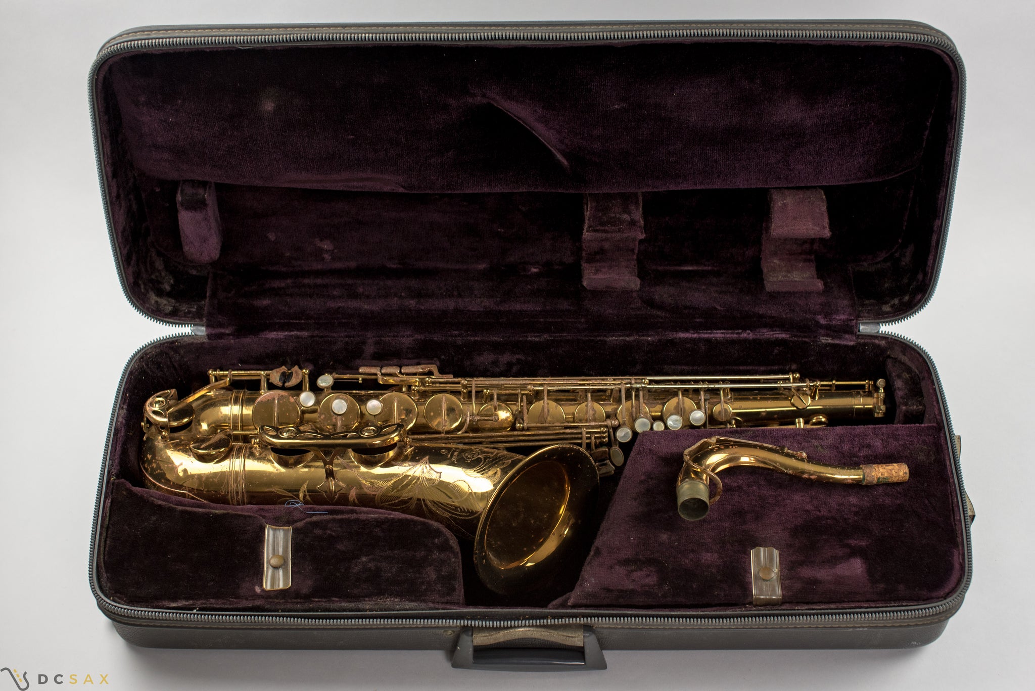 147,xxx Selmer Mark VI Tenor Saxophone, 97% Original Lacquer