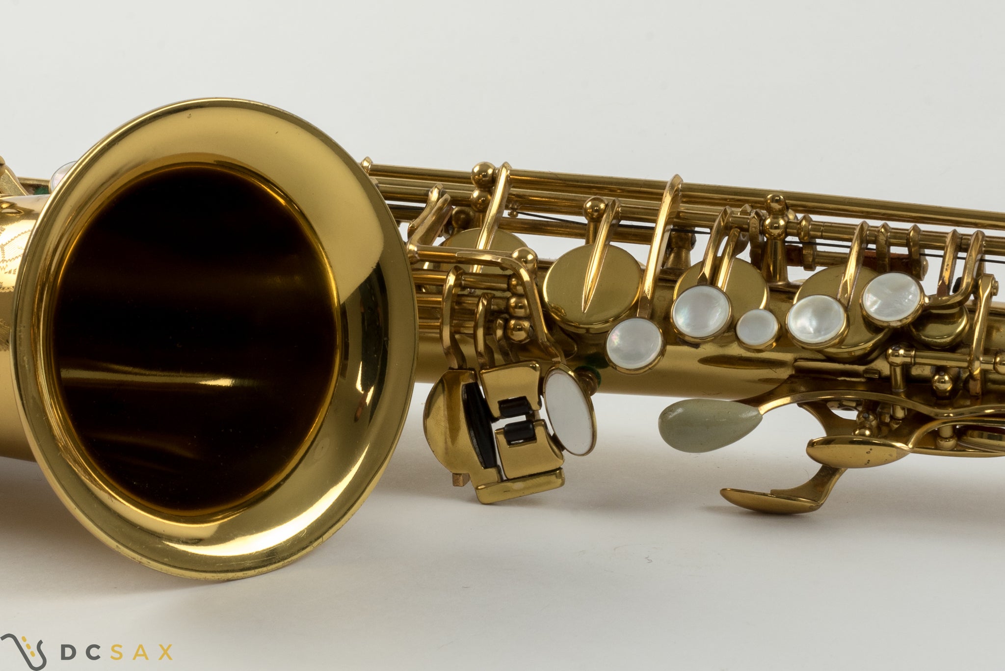 225,xxx Selmer Mark VI Alto Saxophone, 99% Original Lacquer, F#, Near Mint, Video