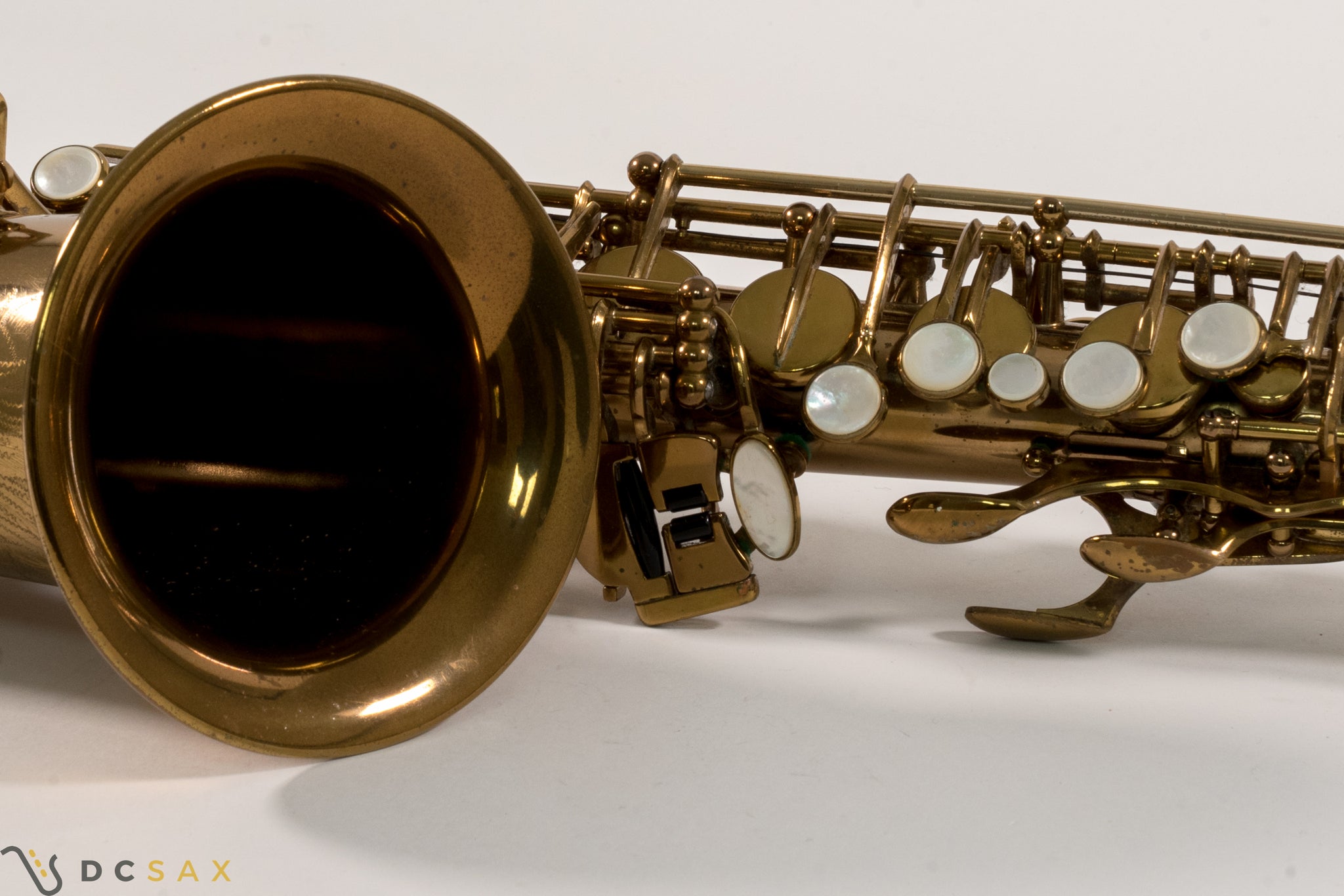 114,xxx Selmer Mark VI Alto Saxophone, Near Mint