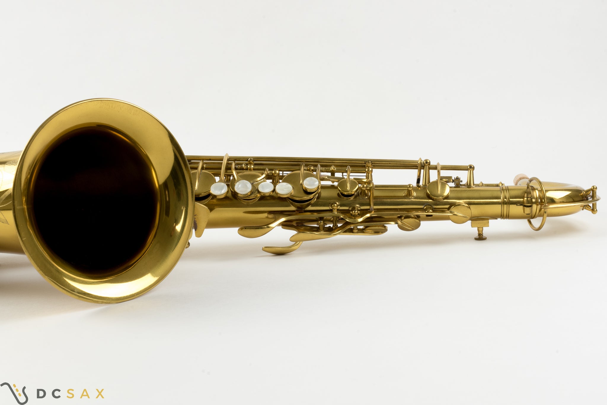 1947 321,xxx Conn 10M Tenor Saxophone, Near Mint, Video