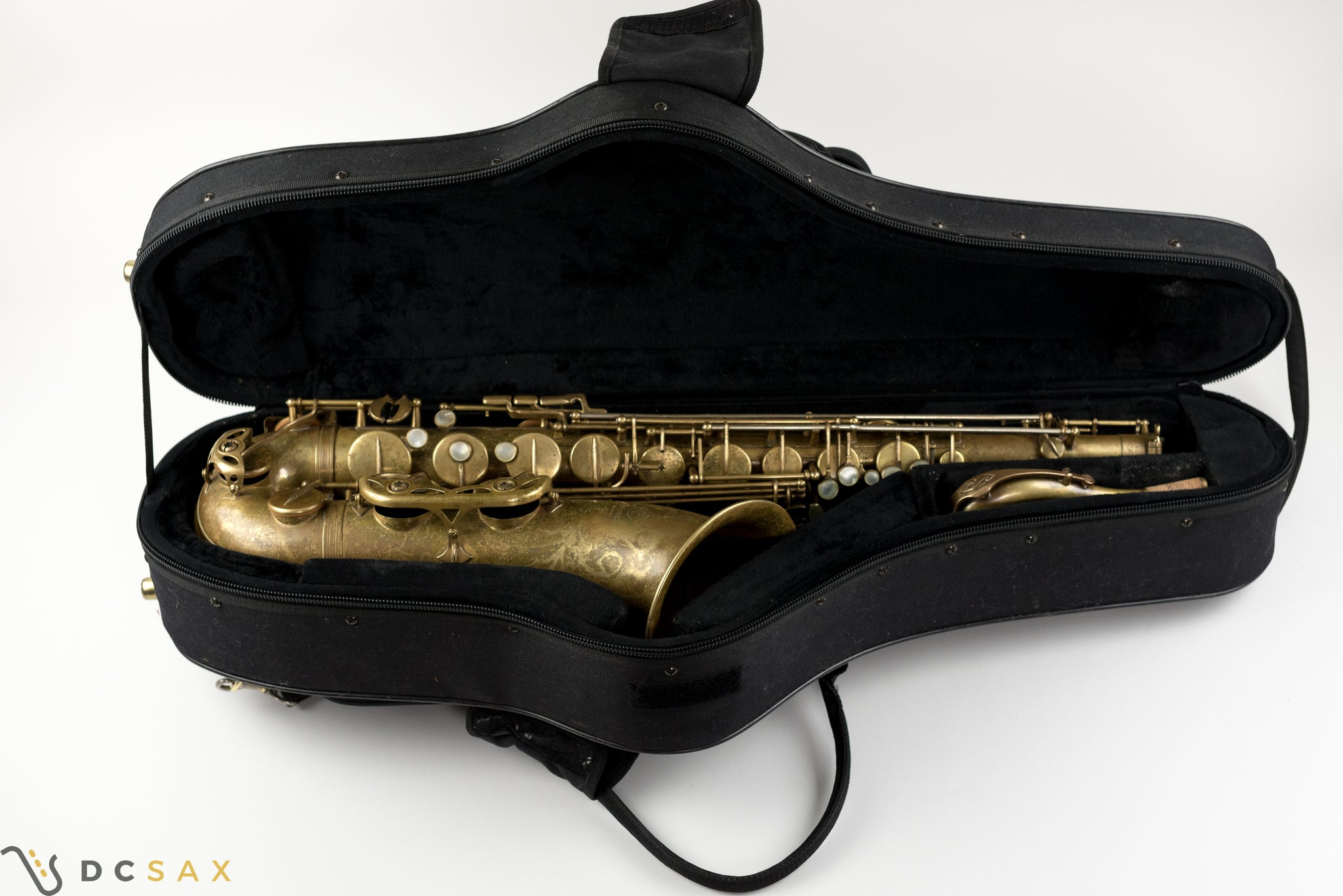 145,xxx Selmer Mark VI Tenor Saxophone, Original Lacquer, Video