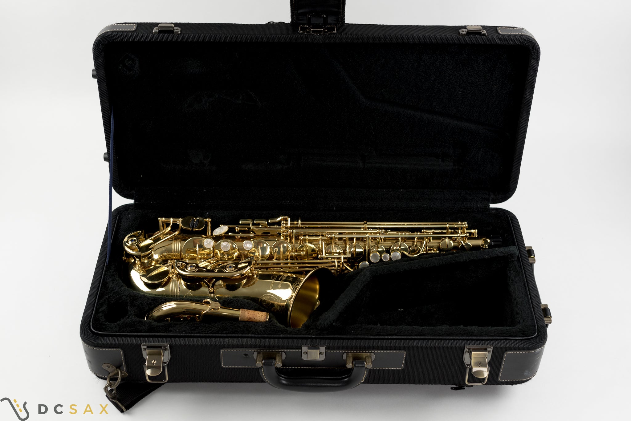 Yanagisawa WO10 Alto Saxohpone, Near Mint