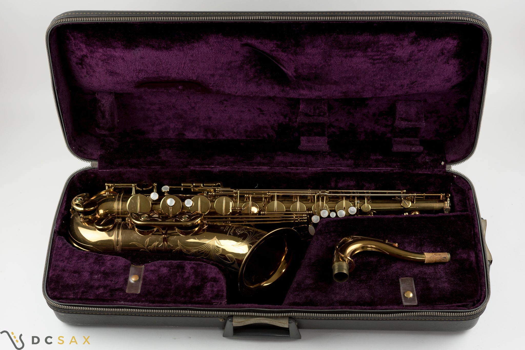 119,xxx Selmer Mark VI Tenor Saxophone, Near Mint