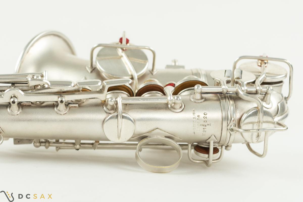 212,xxx番台 Conn New Wonder II Chu Berry カーブドソプラノサックス、銀メッキ仕上げ