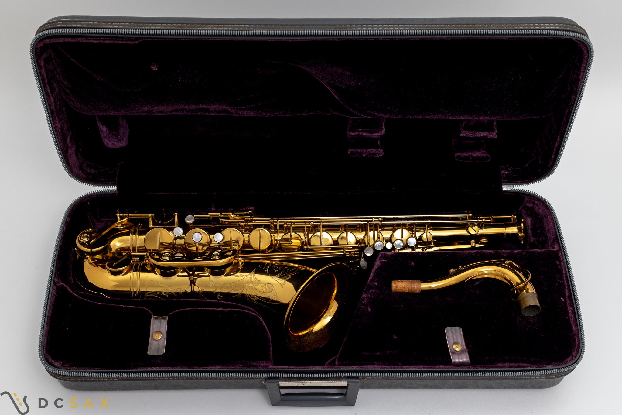 154,xxx Selmer Mark VI Tenor Saxophone, Near Mint