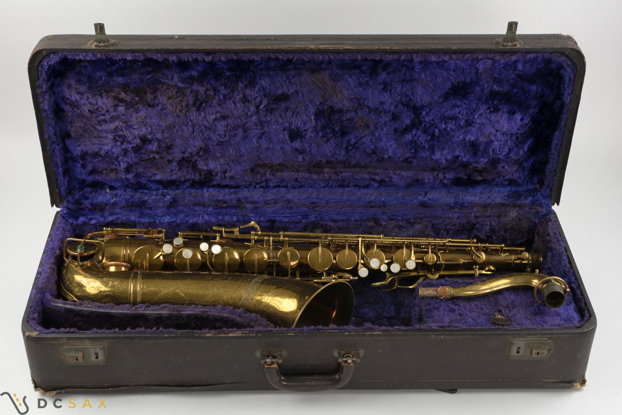 1938 285,xxx Buescher Aristocrat Tenor Saxophone, Original Lacquer