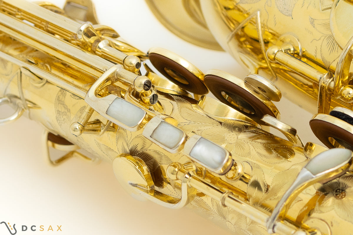 希少 1929年製 King Voll-True "King De Luxe" アルトサックス、金メッキ、フルパール、精巧な彫刻、動画あり