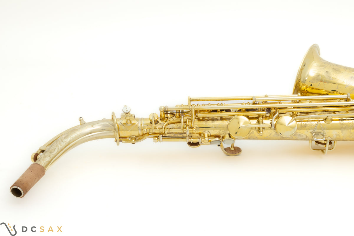 希少 1929年製 King Voll-True "King De Luxe" アルトサックス、金メッキ、フルパール、精巧な彫刻、動画あり