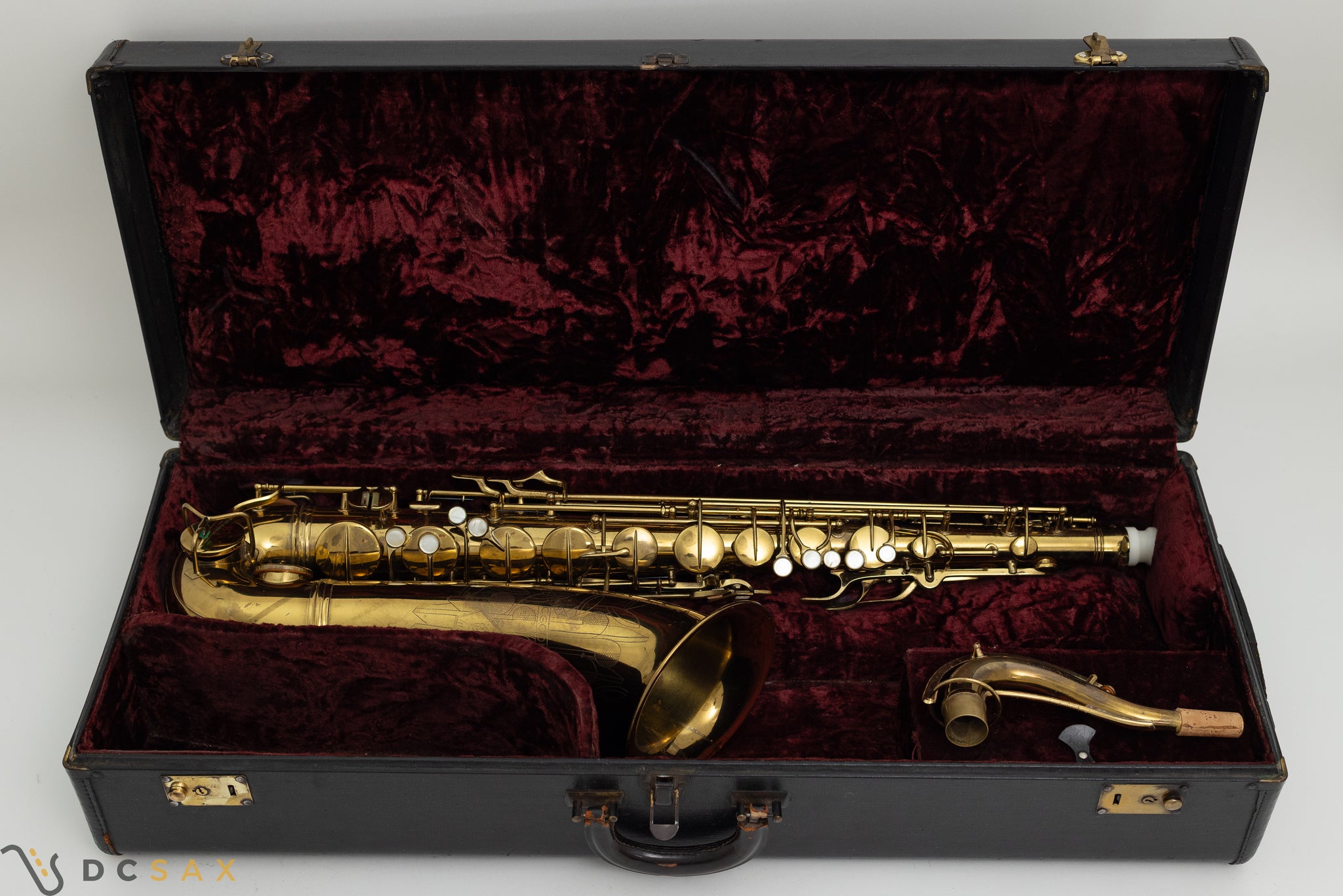 1949 334,xxx Conn 10M Tenor Saxophone, Just Serviced