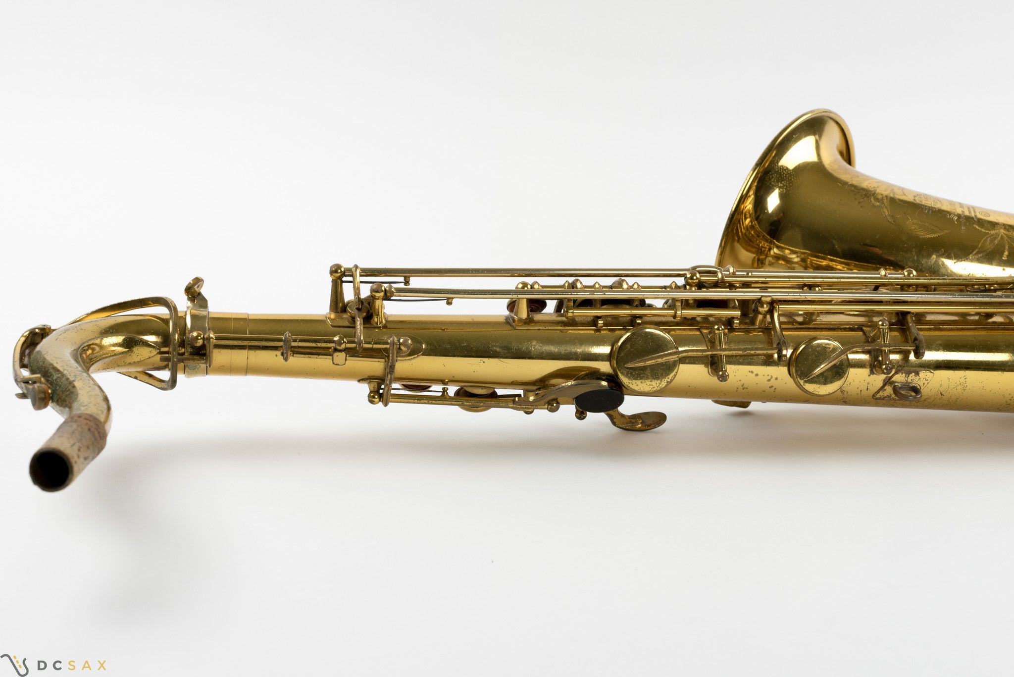 105,xxx Selmer Mark VI Tenor Saxophone, 95% Original Lacquer