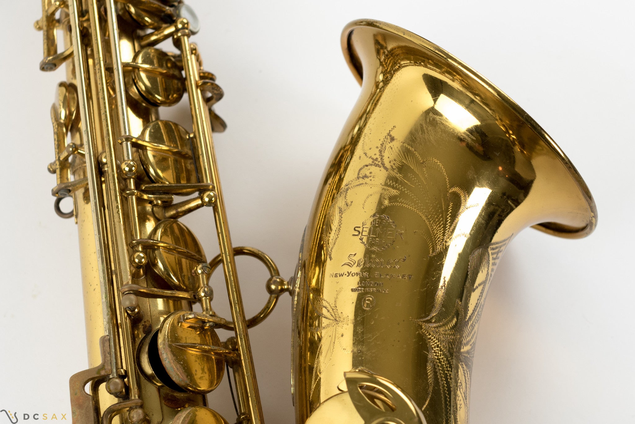 105,xxx Selmer Mark VI Tenor Saxophone, 95% Original Lacquer