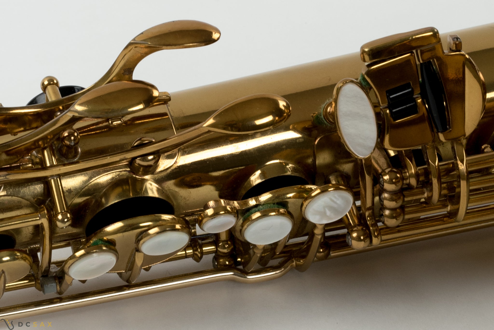 121,xxx Selmer Mark VI Tenor Saxophone, 99+% Original Lacquer