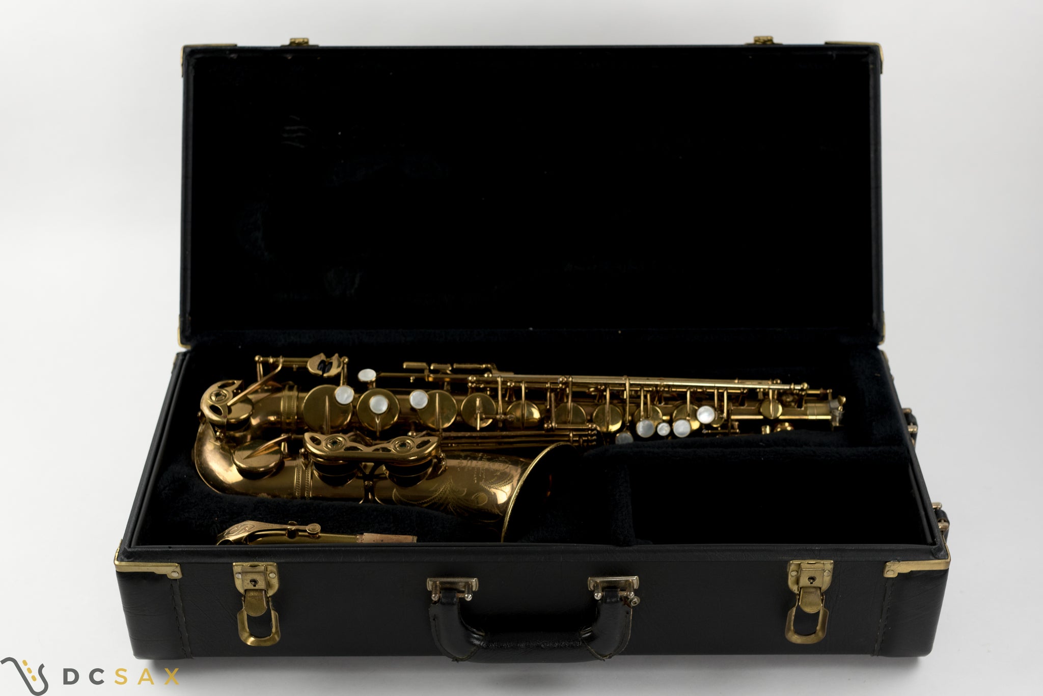 114,xxx Selmer Mark VI Alto Saxophone, 98% Original Lacquer, Video