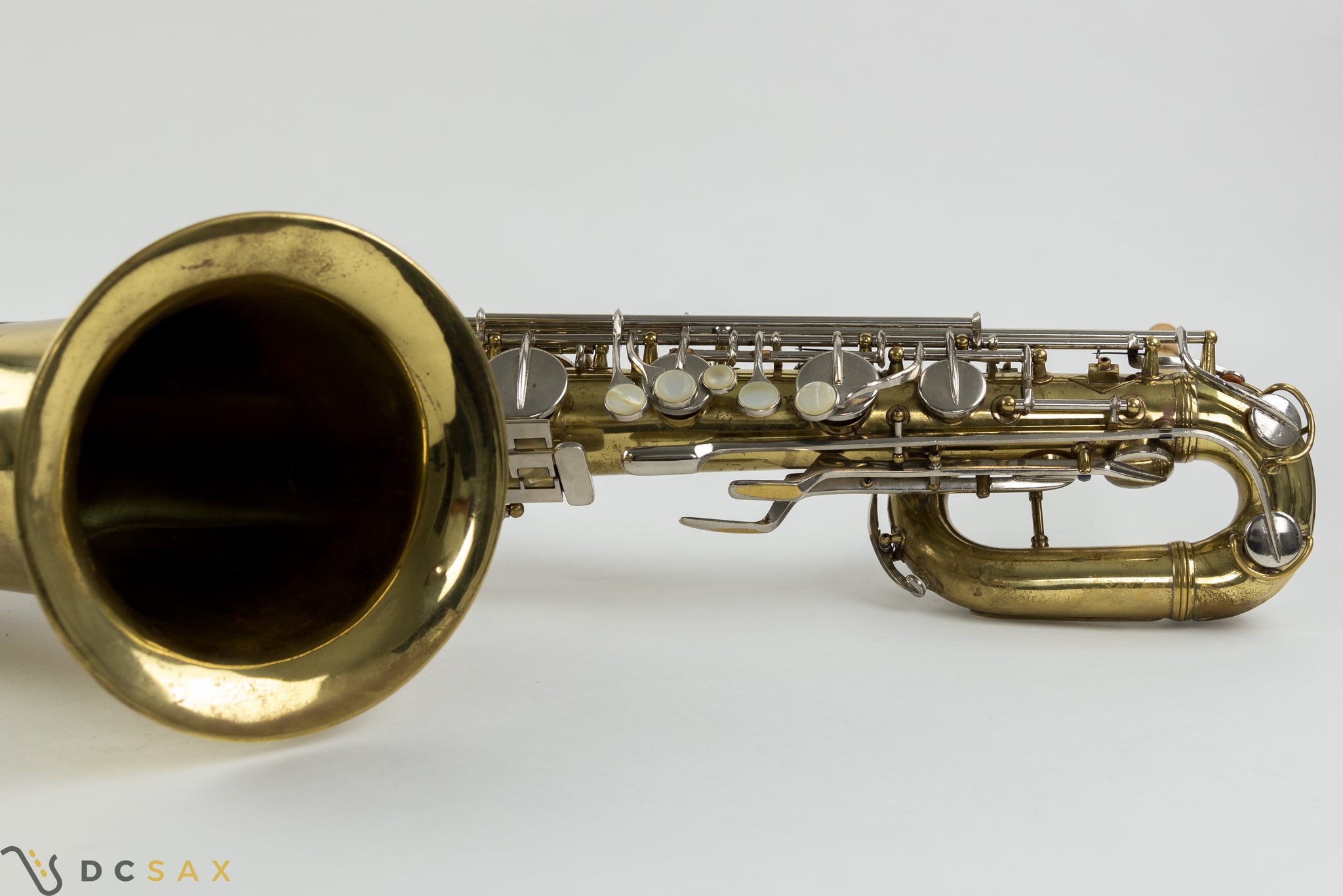 Vintage baritone saxophone deals