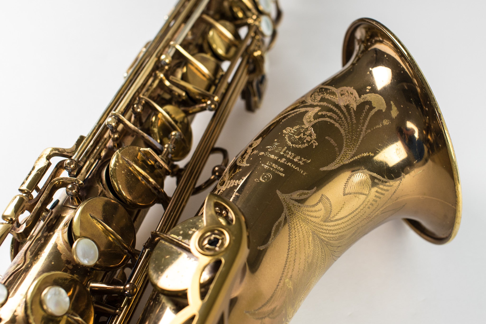 122,xxx Selmer Mark VI Tenor Saxophone, 90% Original Lacquer